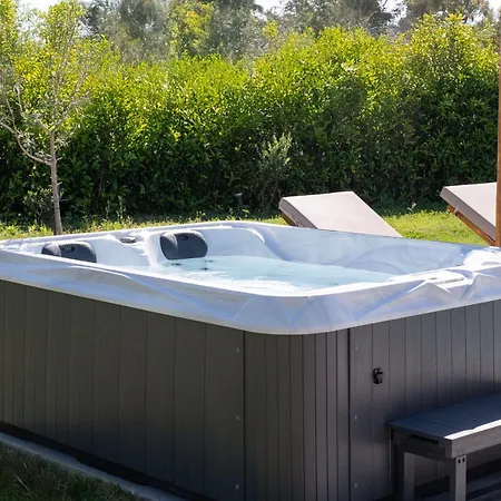 Ethria Pool With Heated Jacuzzi Αφάντου
