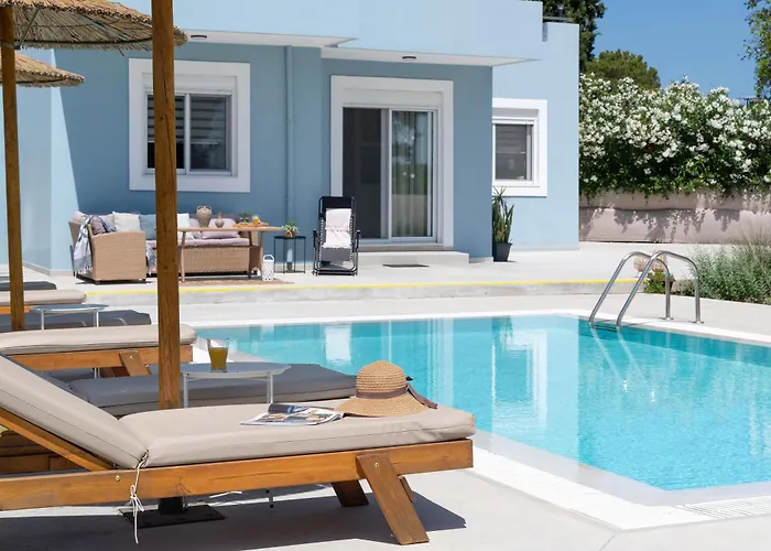 Ethria Pool With Heated Jacuzzi Βίλα Αφάντου
