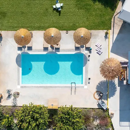 Ethria Pool With Heated Jacuzzi Αφάντου