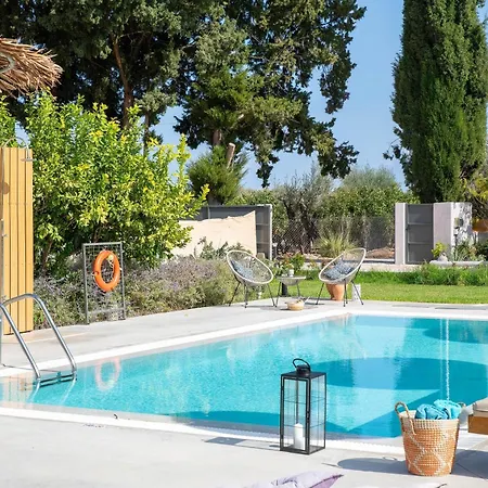 Ethria Pool With Heated Jacuzzi
