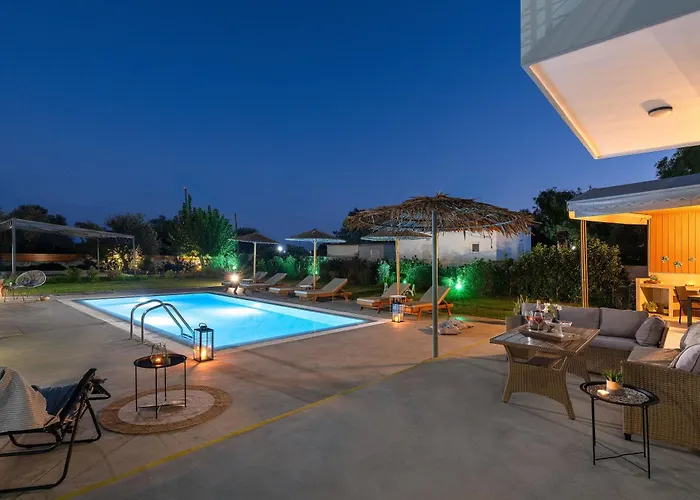 Ethria Pool With Heated Jacuzzi