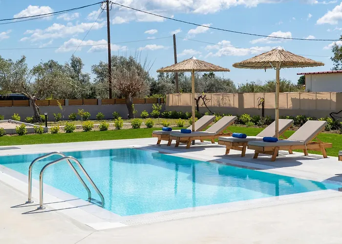 Ethria Pool With Heated Jacuzzi * Afantou