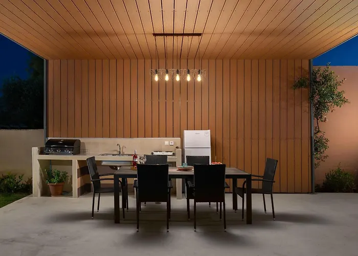 Ethria Pool With Heated Jacuzzi Villa